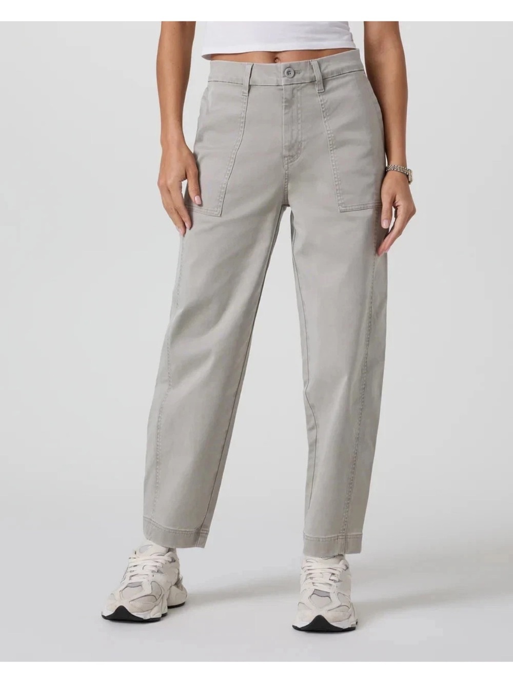 Vuori Women's Anza Twill pant size L